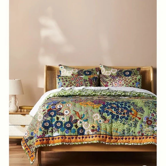Anthropologie Averill Organic Cotton Quilt King size - Picture 1 of 11